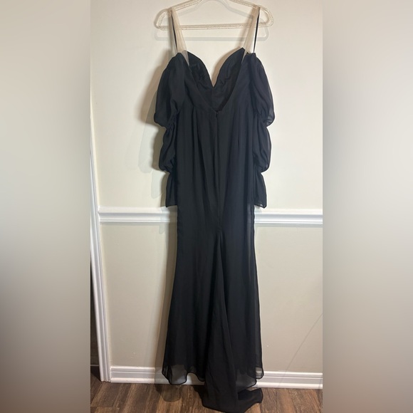 KATIE MAY Estella Gown Black Off Shoulder Puff Sleeve XS - Picture 5 of 10